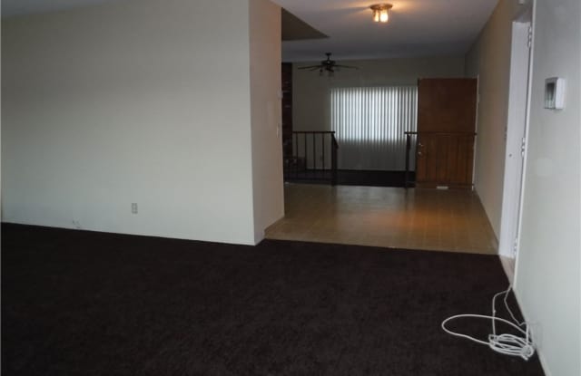 363 E 229th Place Gallery 3
