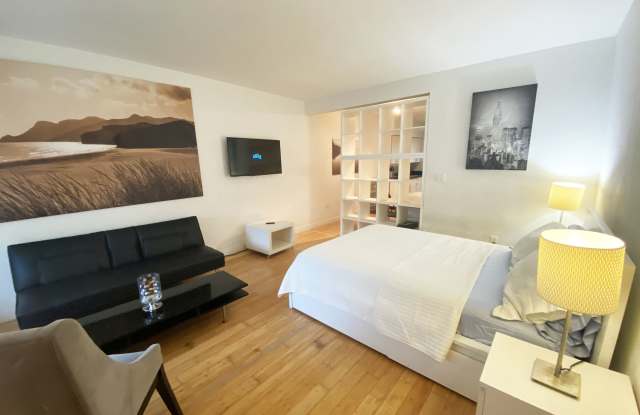 8080 Tatum Waterway Dr - 8080 Tatum Waterway Drive, Miami Beach, FL 33141