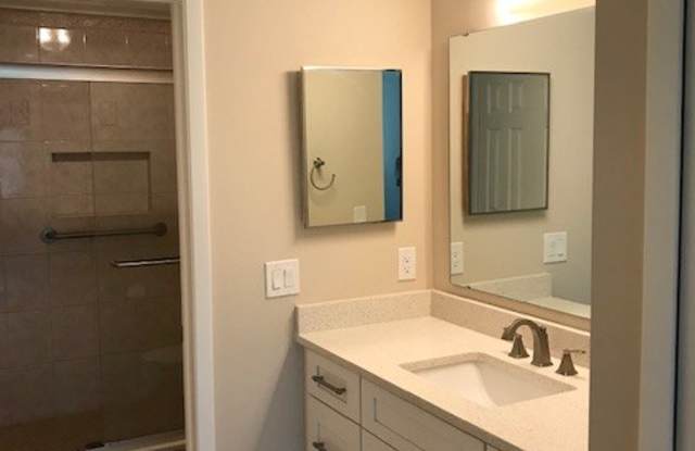 444 Meadowood Boulevard - 1 - 444 Meadowood Blvd, Fern Park, FL 32730