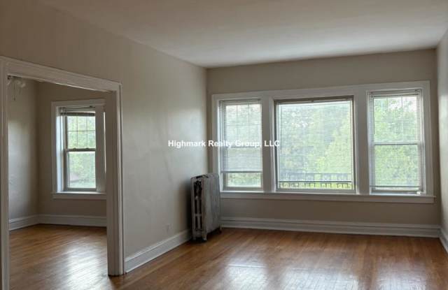 834 Reba Pl. - 834 Reba Place, Evanston, IL 60202 834 Reba Pl. - 834 Reba Place, Evanston, IL 60202