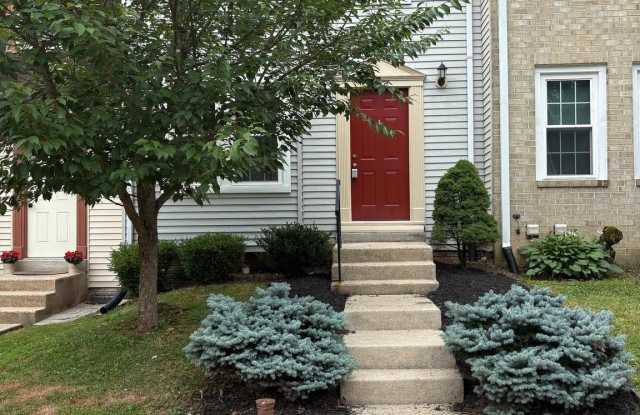 1318 ALDERTON Lane Gallery 2