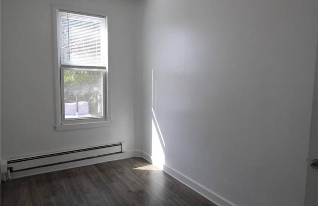 159 N Main Street Gallery 3