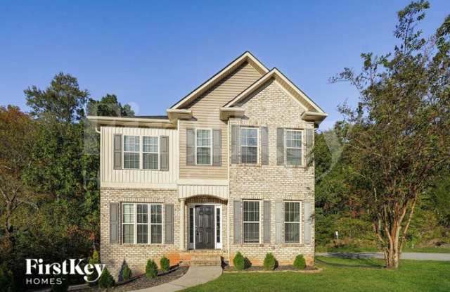 2953 Cameron Village Court - 2953 Cameron Village Court, Clemmons, NC 27103