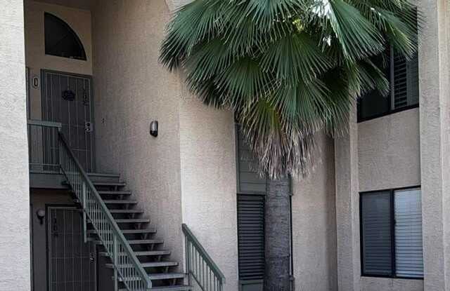5236 W PEORIA Avenue Gallery 1