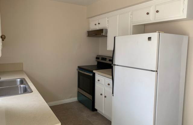 Beautiful 3 Bedroom Condo in Duarte Gallery 4