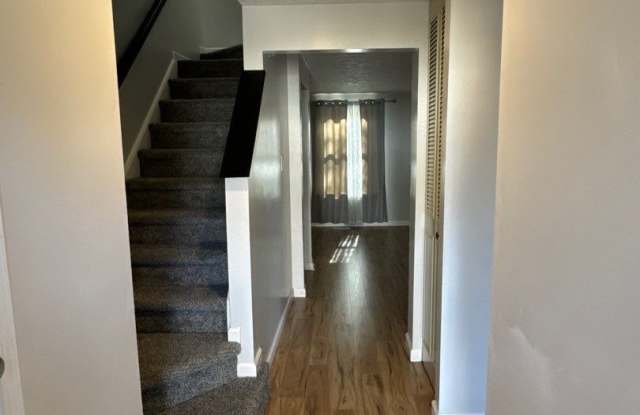 9529 Quarry Bridge Ct Gallery 4