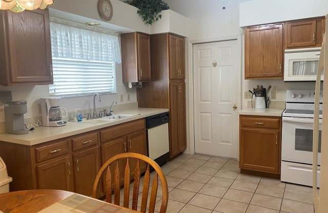 1223 GRANADA Court Gallery 3