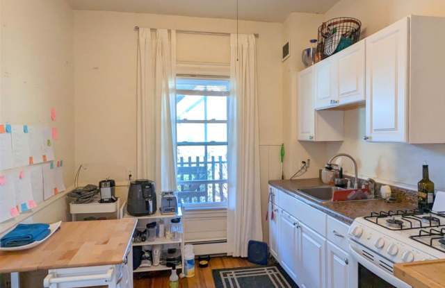 8 Evergreen Ave photos photos