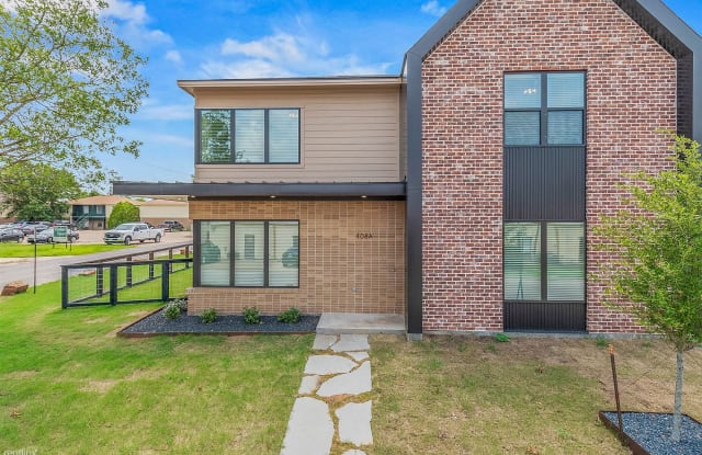 408A Poplar St - 408 Poplar Street, College Station, TX 77840