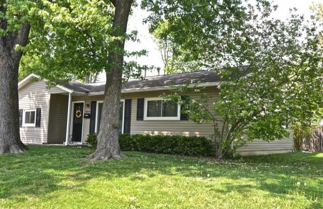 564 Palace Ln photos photos