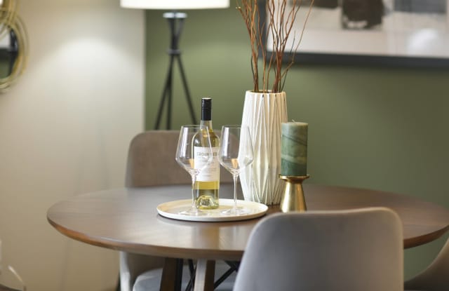 The Easton Apartment Homes Gallery 3