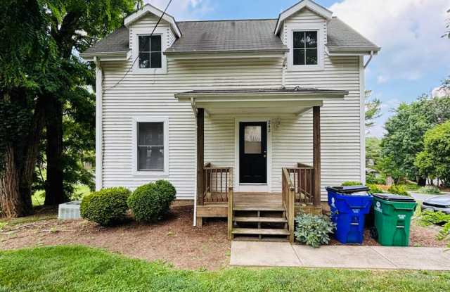 3 Bedroom, 2.5 Bath Duplex photos photos