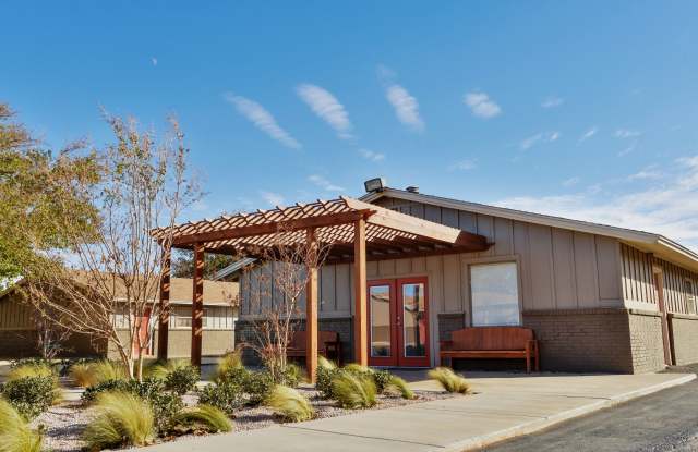 Oak Creek Gallery 2