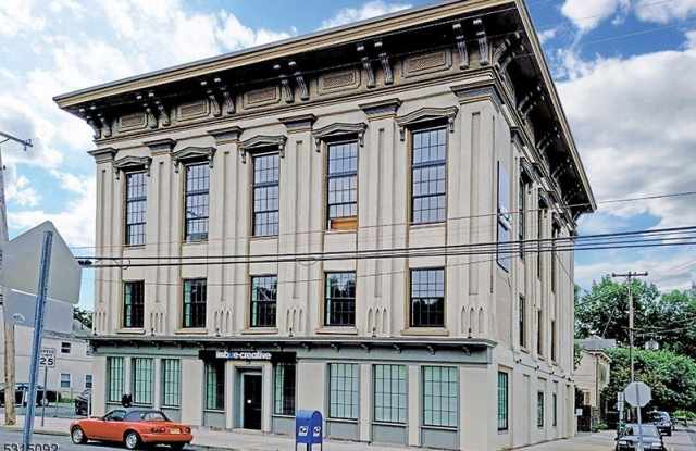 71 N Main St - 71 North Main Street, Lambertville, NJ 08530