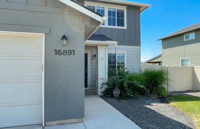 16891 North Lowerfield Loop Gallery 2