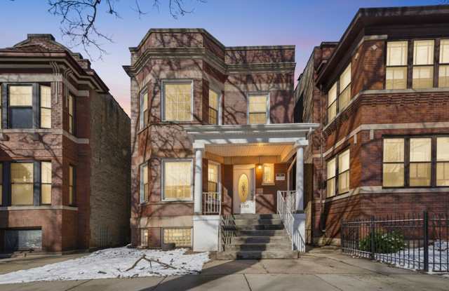 6230 N Wayne Ave photos photos