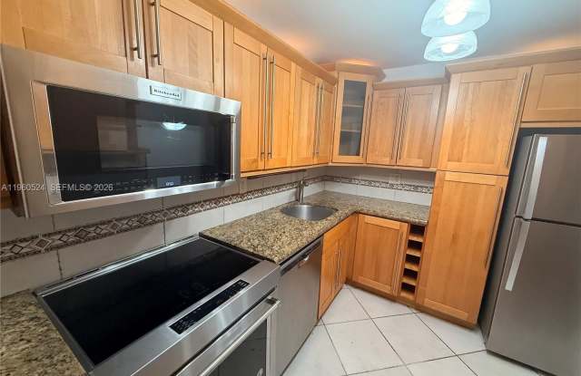 7480 Miami Lakes Dr photos photos