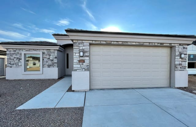 3398 N. Apache St. - 3398 North Apache Drive, Kingman, AZ 86401