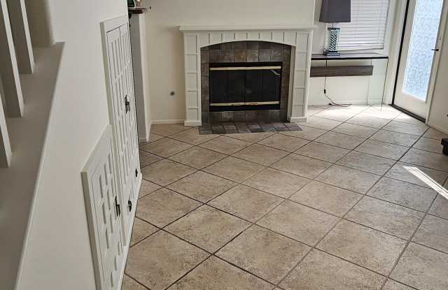 1192 Hickory Drive Gallery 4
