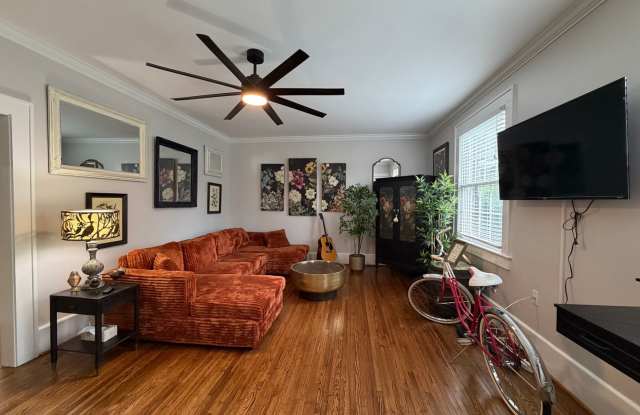 1-Bedroom Condo in Elizabeth – Furnished Option Available! Gallery 4