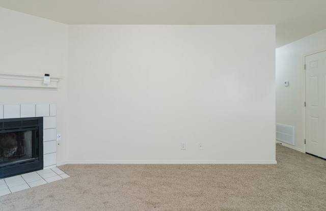 7 Holly Drive Gallery 4