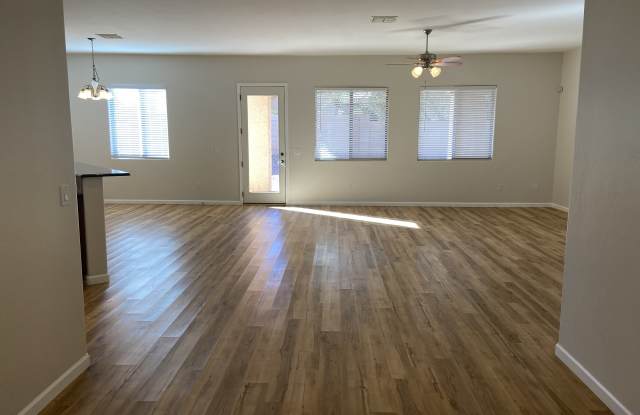7149 W Lost Bird Dr Gallery 3