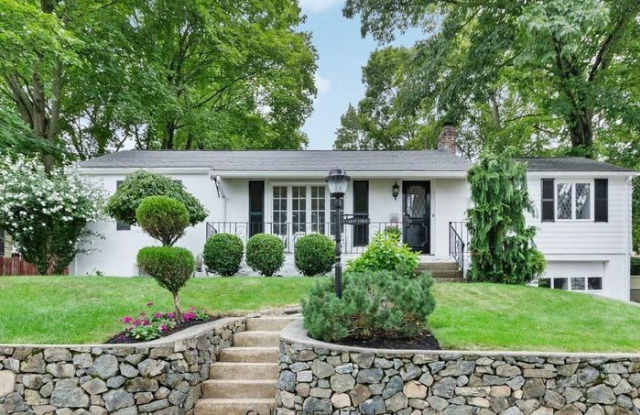 77 Cabot St photos photos