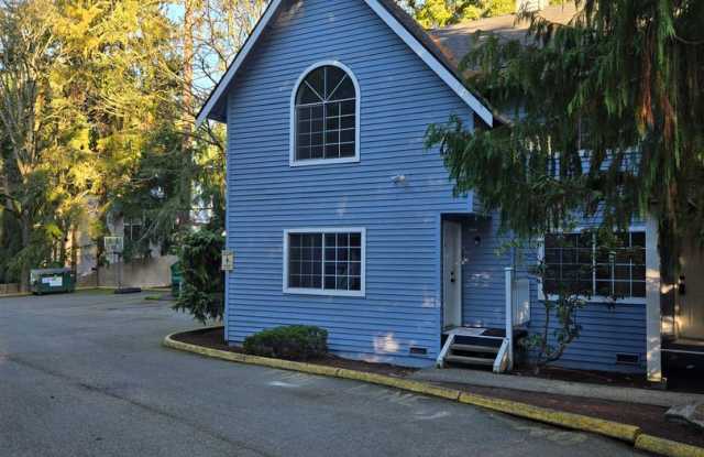 Renovated Townhomes in Alderwood Area photos photos