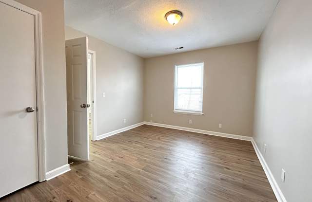 Bainbridge Townhomes Gallery 4