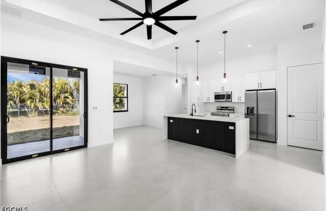 1117 NE 14th Terrace Gallery 3