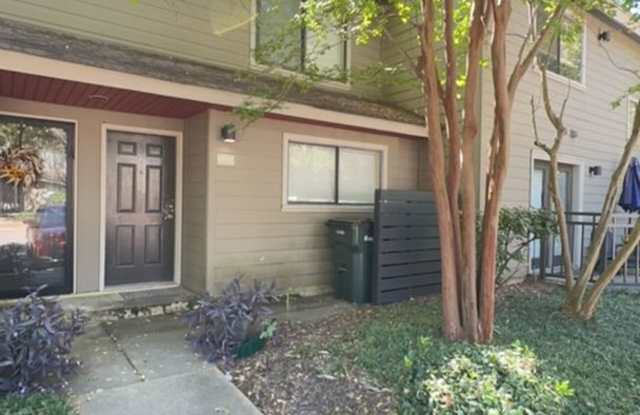 Germantown 2 story Townhome! Private Fenced in Patio. Pets are not allowed. Interior images coming soon! photos photos