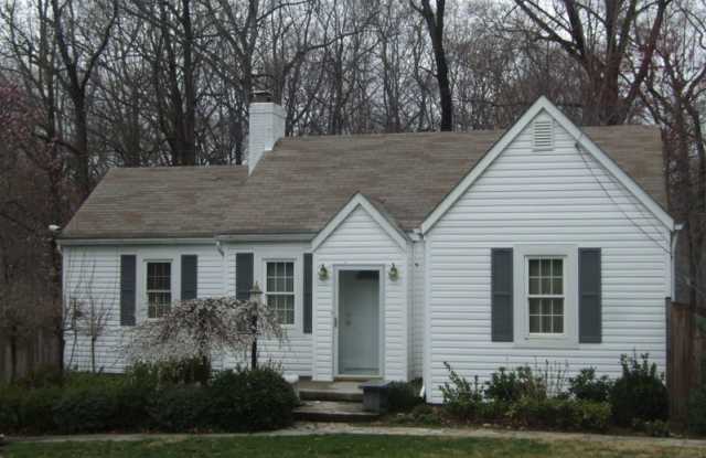 Lovely Two Bedroom, One Bath, Cottage in Alexandria near Springfield/Annandale photos photos