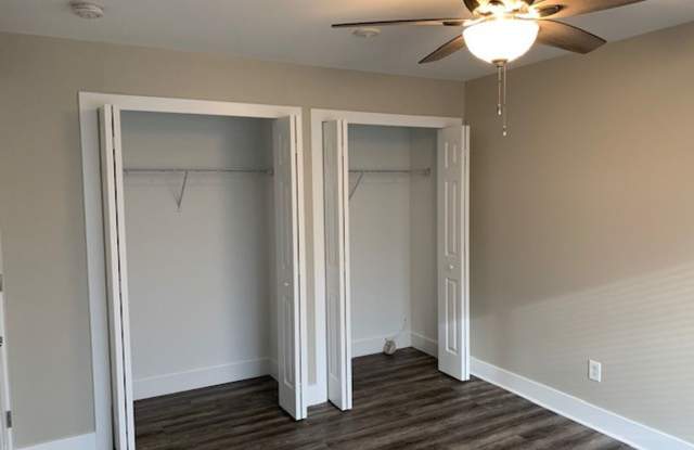 Great 1 bedroom unit in the heart of Birmingham! Heat and Water included in Rent! photos photos