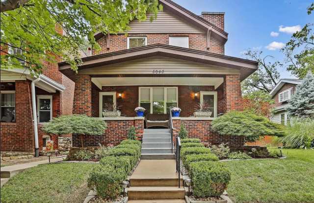 5040 Sutherland Avenue photos photos
