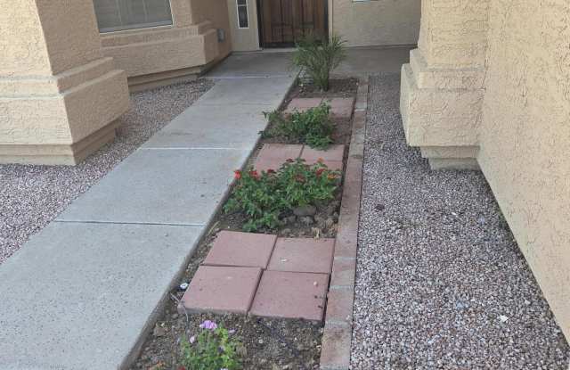1167 W Lisa Lane Gallery 2