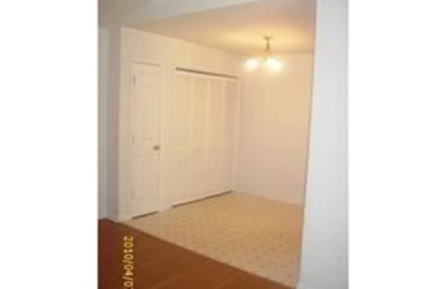5601 Hewitt Drive Gallery 3
