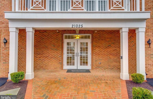 21025 ROCKY KNOLL SQUARE - 21025 Rocky Knoll Square, Ashburn, VA 20147