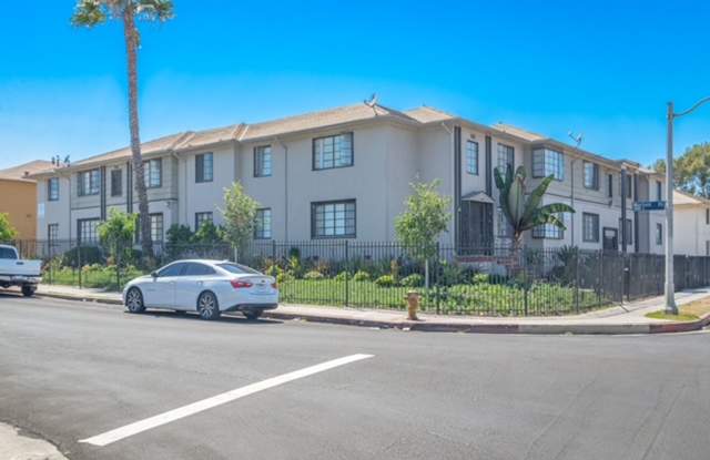 4009 S Muirfield Road Gallery 4