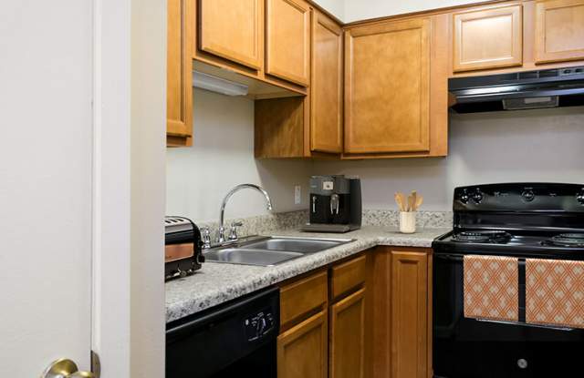 Schoettler Village Apartments photos photos