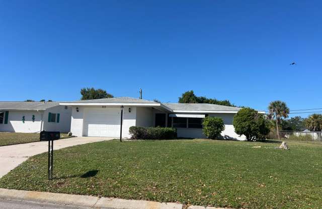 MOVE-IN READY! 2BR/2BA/1CG IN VENICE EAST photos photos