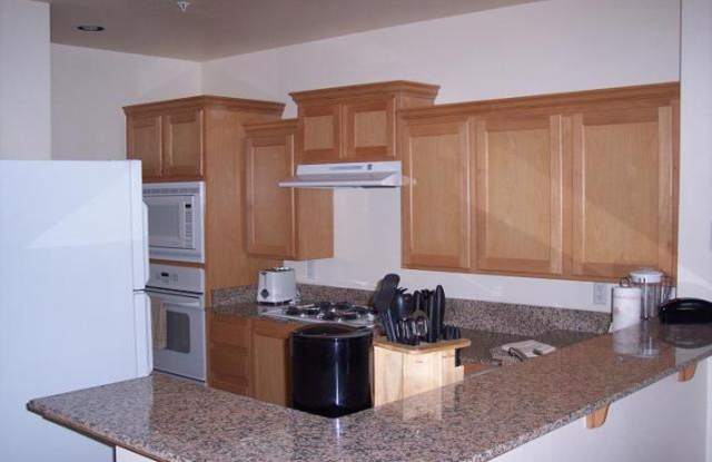 Luxury one bedroom south of the strip! photos photos