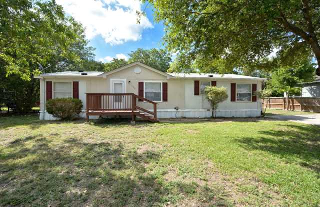 1338 Dunbar - 1338 Dunbar Drive, New Braunfels, TX 78130