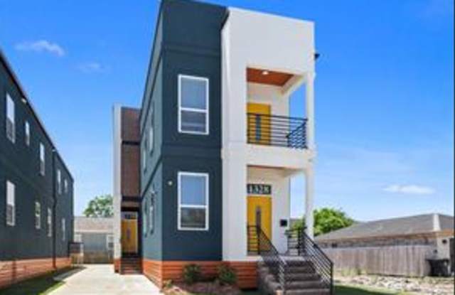 1328 Harrison Avenue photos photos