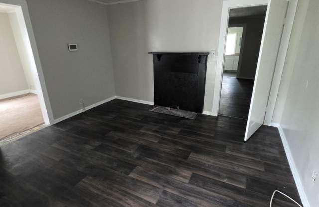 2 bedroom, 1 bathroom home located in Darlington, SC - 320 Ruby Street, Darlington County, SC 29532