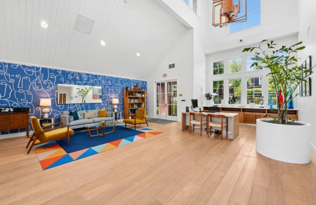 Grove Apartments Gallery 3