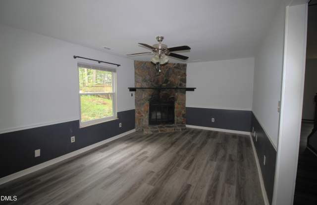 608 E Dynasty Drive Gallery 4