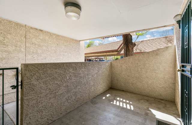 1060 S. Parker RoadUnit 5 Gallery 3
