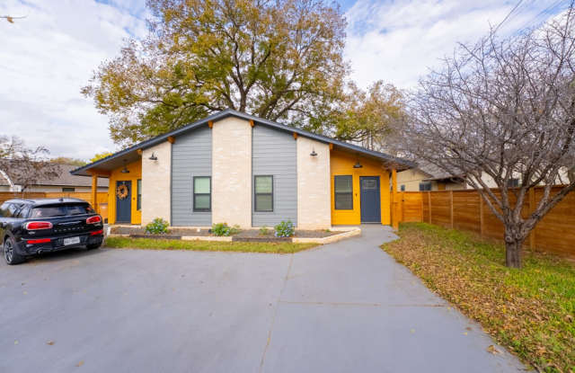 Modern Elegance in Vibrant East Austin: Chic Duplex with Stylish Upgrades, Private Oasis, Prime Location! photos photos