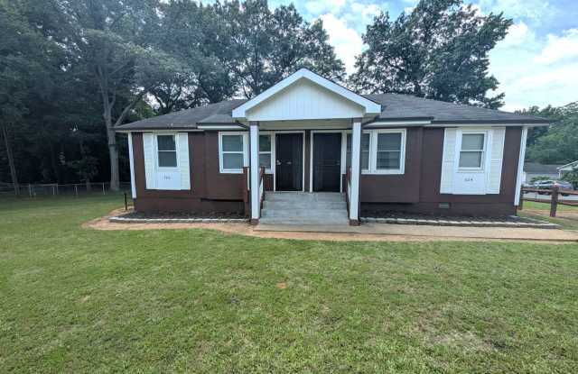 Minutes from Uptown/I-85/I-485! 100% Upgraded, 2 Bedroom! photos photos
