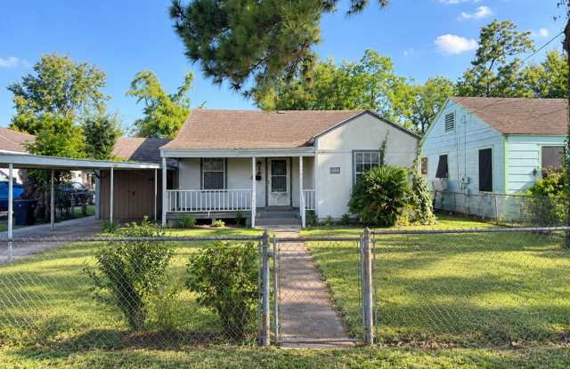 House For Rent 1948 Glasshouse St. Beaumont 77703 Gallery 1